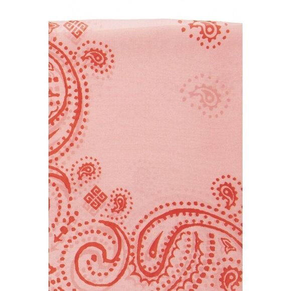 Givenchy NWT Bandana Print Silk Oblong Scarf in Pink - Picture 3 of 8